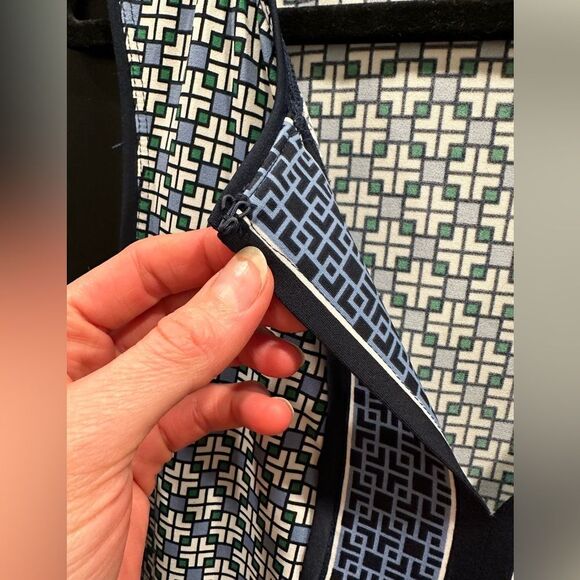 Max Studo, Sleeveless Shift Mini Dress, M - Picture 3 of 10